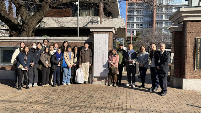 日本大學及本系師生校園留影