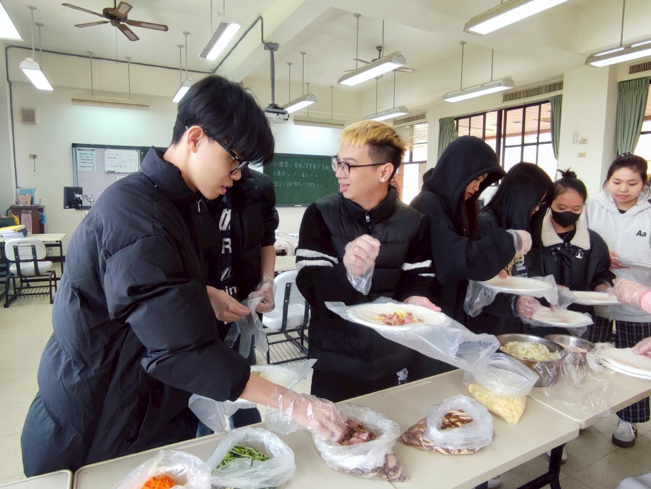 「清明節吃潤餅」文化體驗活動